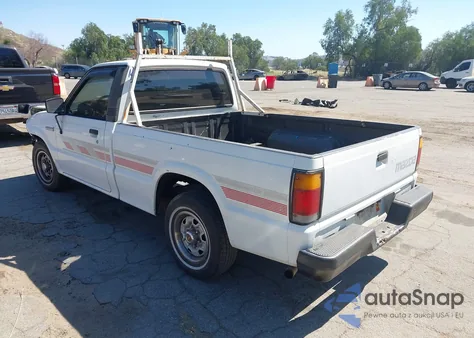 1991 Mazda B2600 Short Body из США, поврежденный, VIN JM2UF1148M0145862